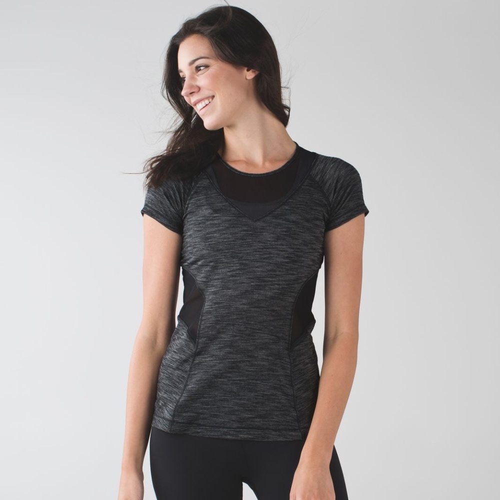 Lululemon Mesh With Me Short Sleeve Top